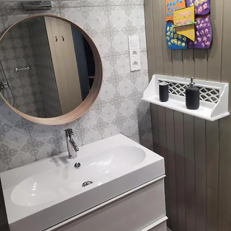 Tobozka Vendeghaz Chalet *